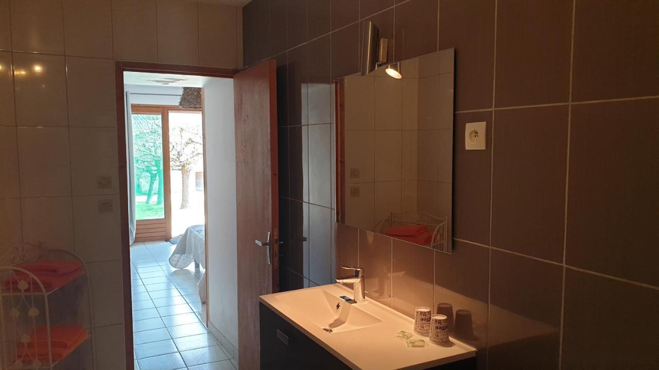 Chambres D'Hotes Des Trouilles Lafrançaise Екстериор снимка